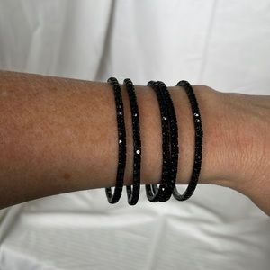 Black stone stretch bracelets